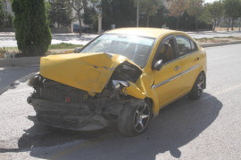 Elazığ’da hafif ticari araç ile otomobil çarpıştı:3 yaralı
