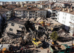 Elazığ’da depreminde 14 kişinin öldüğü Dilek Sitesi ile ilgili 23 şüpheli hakkında dava açıldı